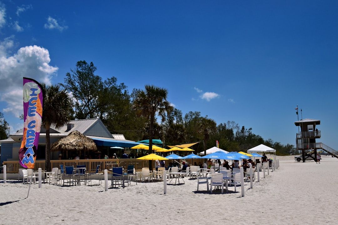 Bowmana's Beach, FL