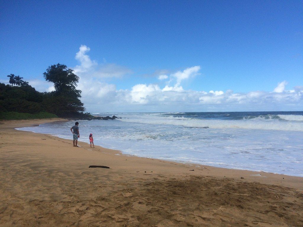 Tunnels Beach, HI