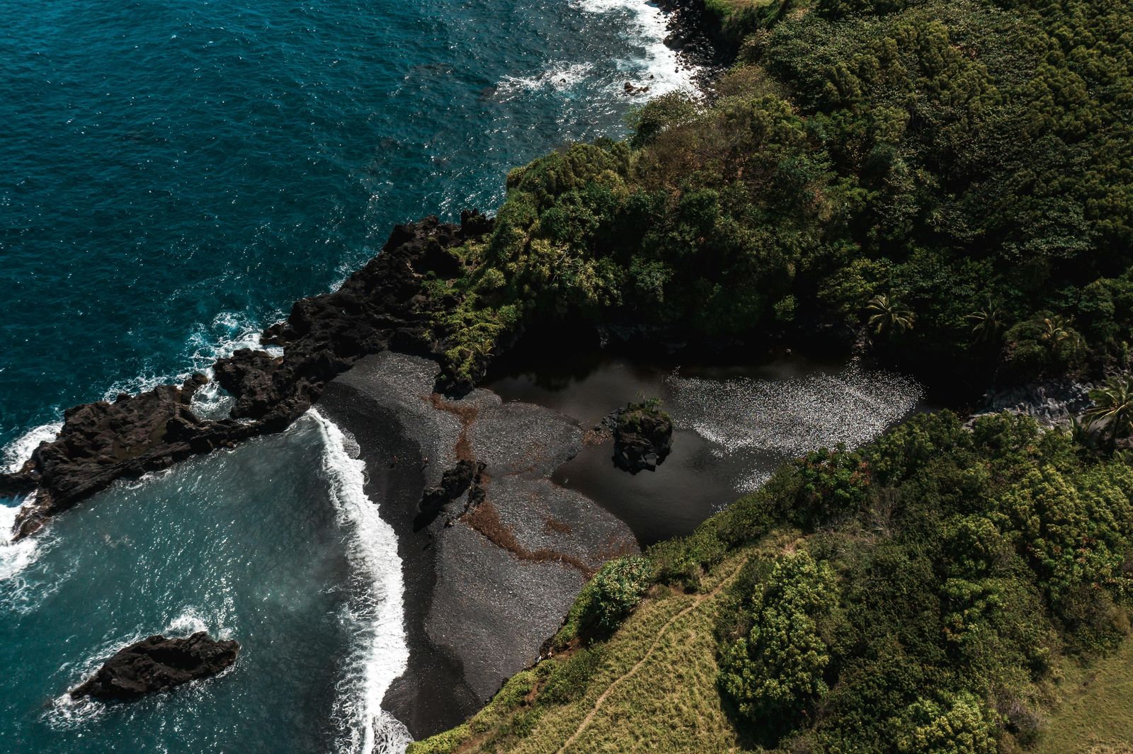 Black Rock Beach, HI view 1