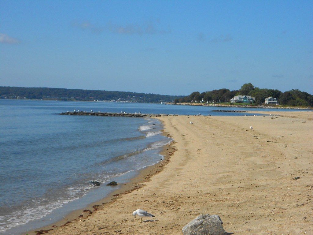 Kelly Beach, RI
