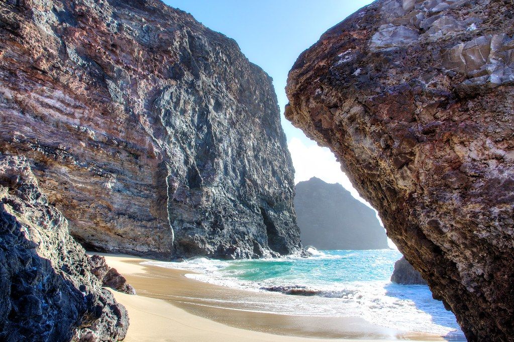 Honopu Beach, HI view 1