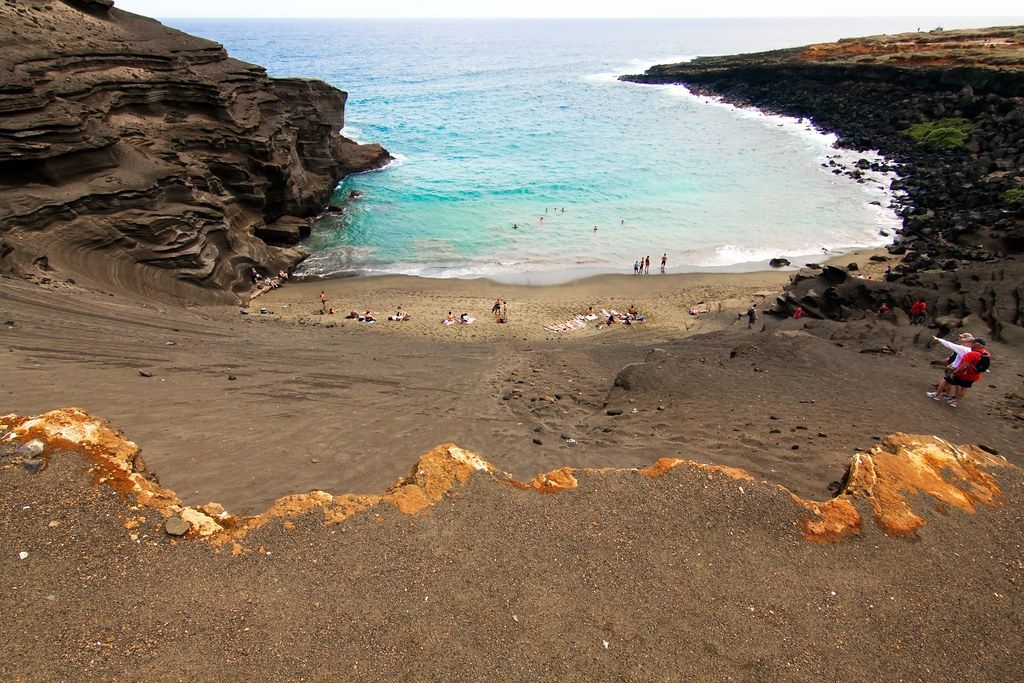 Papakōlea Green Sand Beach, HI