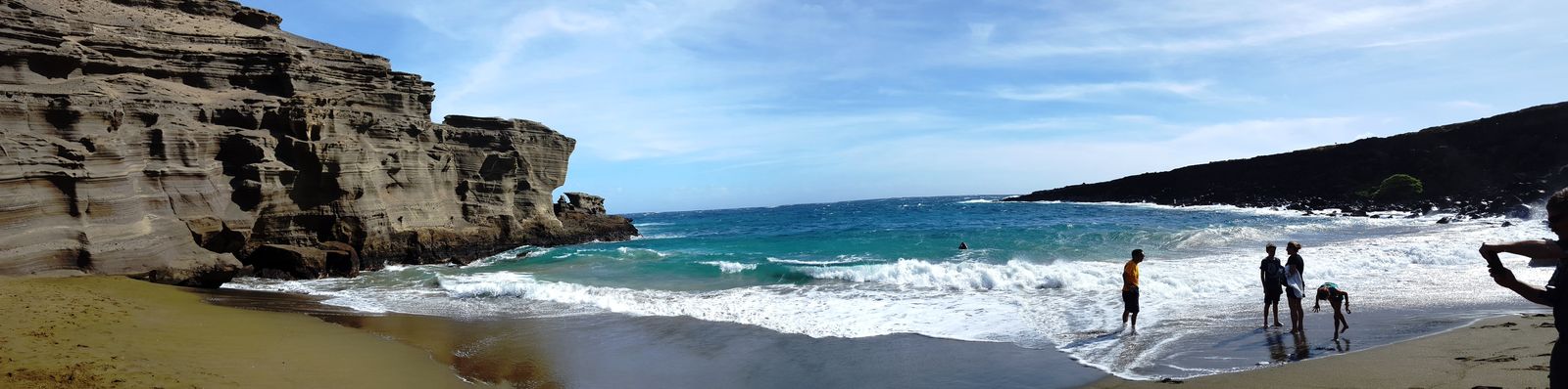 Papakōlea Green Sand Beach, HI view 2