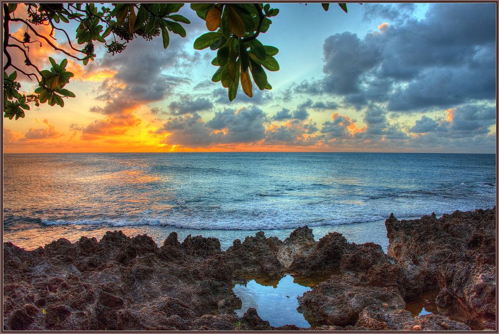 Secret Cove Beach, HI view 2