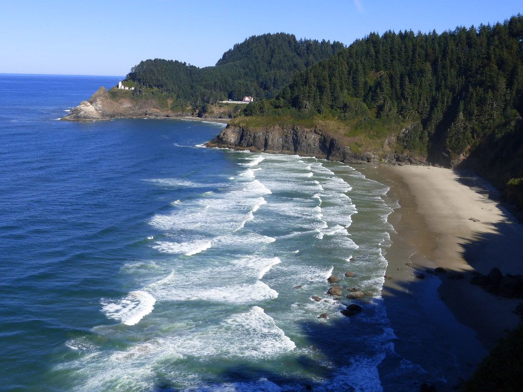 Hobbit Beach, OR