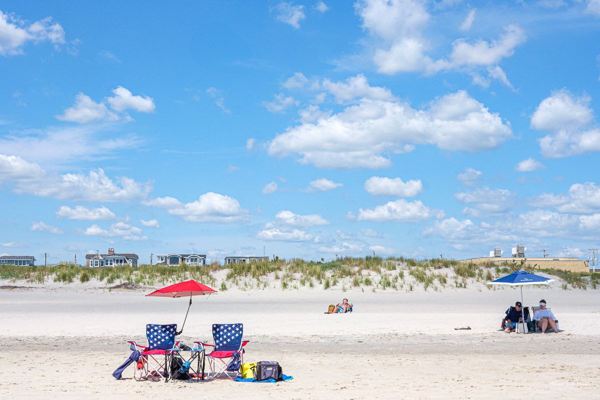 Long Island Beach, NH